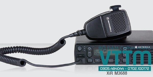 Motorola XiR M3688 UHF: Bộ Đàm Số Công Suất Cao, Liên Lạc Xa